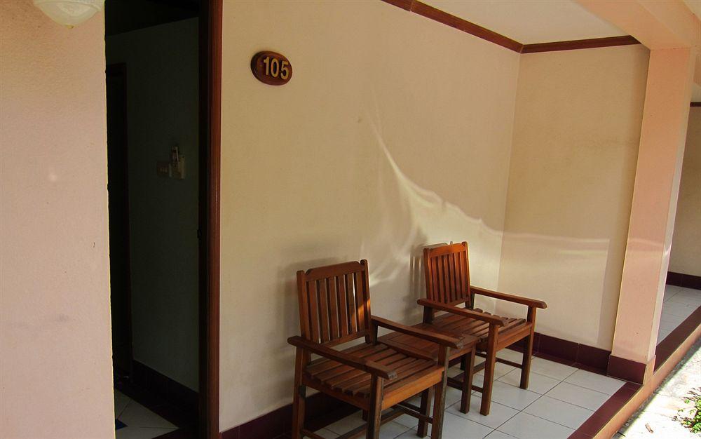 Oasis Resort Krabi town Exteriör bild